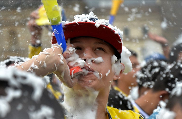 Colombianos-celebrando-14.jpg