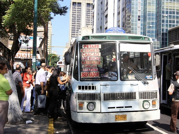 Transporte-en-Caracas2