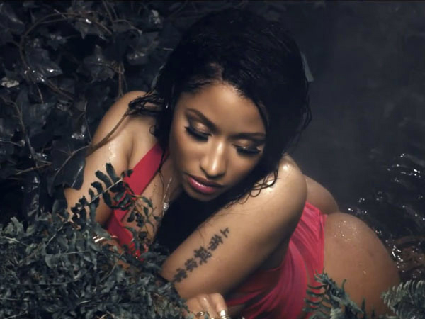 Nicki-Minaj-Anaconda-Video-24