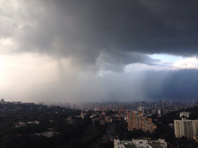 Caracas lluvia