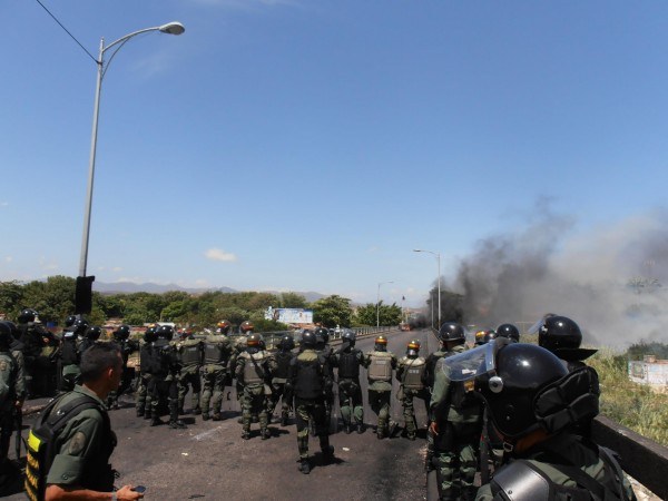 Efectivos de la Guardia Nacional custodió el lado venezolano del Puente Internacional para evitar que los manifestantes lo bloquearan. (Foto/José Gregorio Hernández)