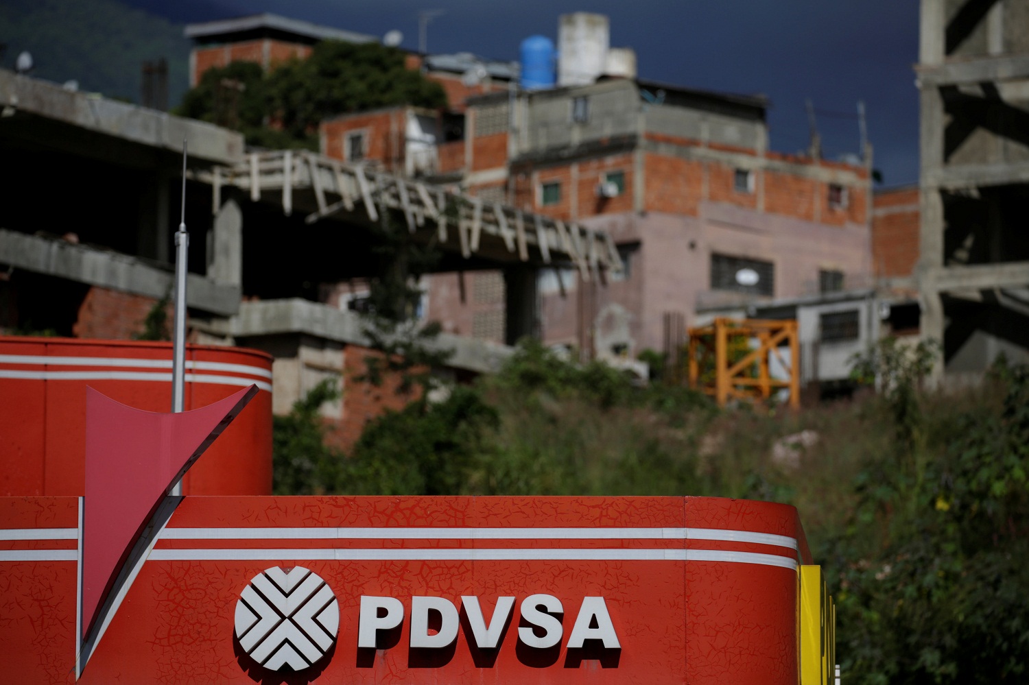 The logo of the Venezuelan state oil company PDVSA is seen at a gas station in Caracas, Venezuela January 11, 2017. Picture taken January 11, 2017. REUTERS/Marco Bello