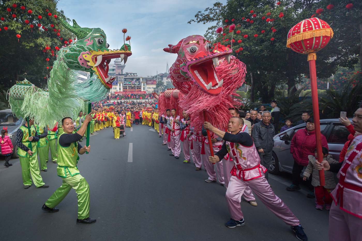 People perform a dragon dance to celebrate China's Lunar New Year in Dabu County, Guangdong province, China, January 28, 2017. REUTERS/Stringer ATTENTION EDITORS - THIS IMAGE WAS PROVIDED BY A THIRD PARTY. EDITORIAL USE ONLY. CHINA OUT.