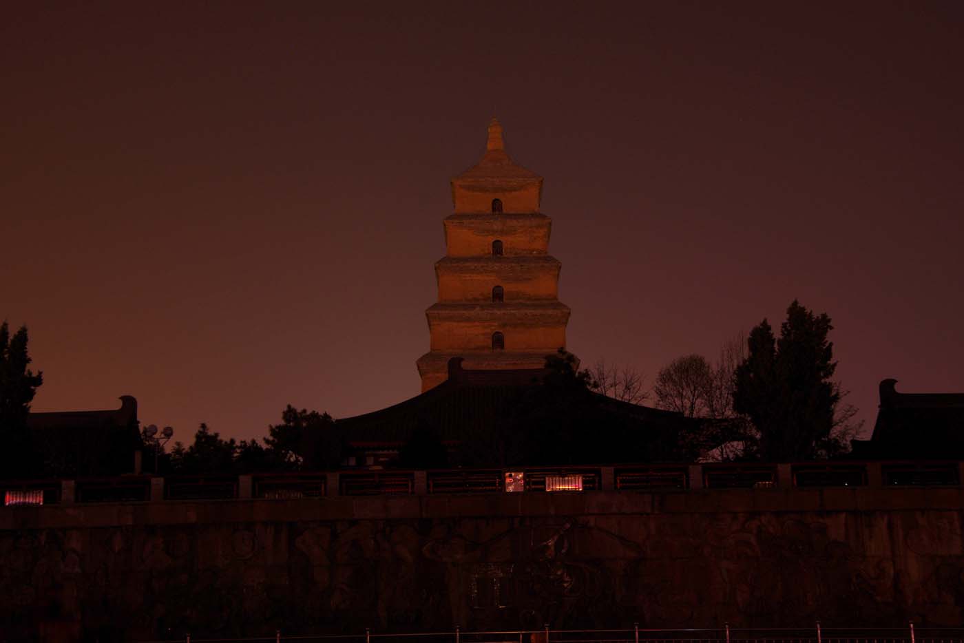 Dayan Pagoda is seen during Earth Hour in Xi'an, Shaanxi province, China, March 25, 2017. Picture taken March 25, 2017. REUTERS/Stringer ATTENTION EDITORS - THIS IMAGE WAS PROVIDED BY A THIRD PARTY. EDITORIAL USE ONLY. CHINA OUT. NO COMMERCIAL OR EDITORIAL SALES IN CHINA.