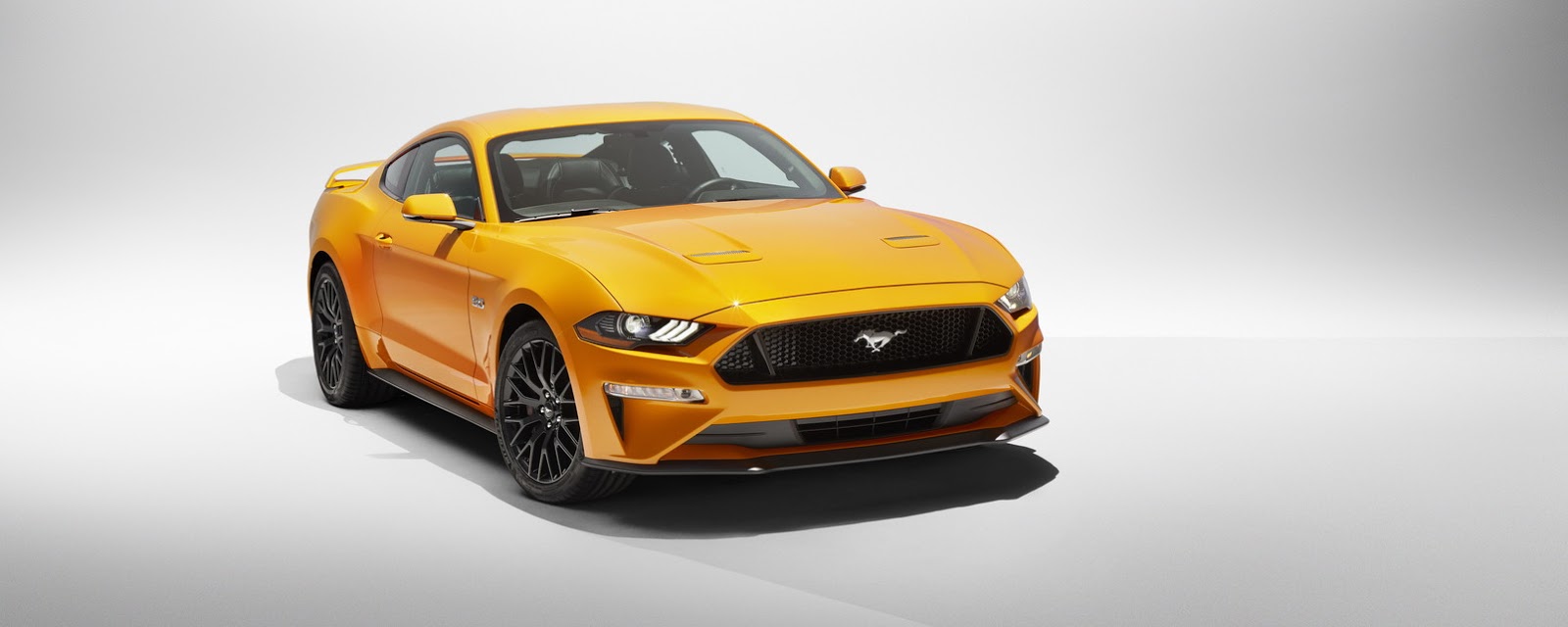 2018-Ford-Mustang-Brochure-5