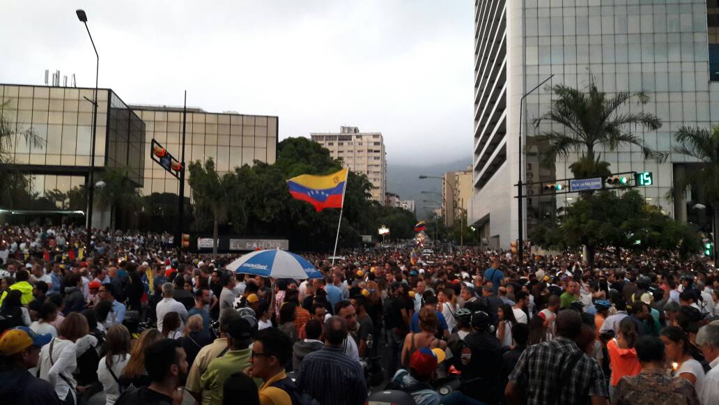Opositores se concentraron en Caracas este #17May en honor a los caídos durante protestas Foto: Eduardo Ríos / LaPatilla.com