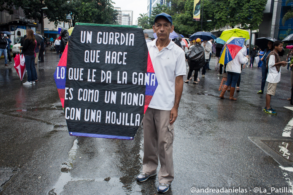 Sociedad civil en el trancazo de este miércoles en Caracas. Foto/Lapatilla
