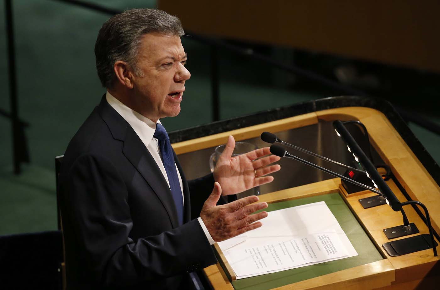 Colombian President Juan Manuel Santos Calderon addresses the 72nd United Nations General Assembly at U.N. headquarters in New York, U.S., September 19, 2017. REUTERS/Shannon Stapleton