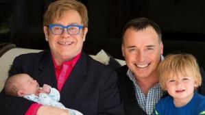Este es el nuevo bebé de Elton John (Fotos)