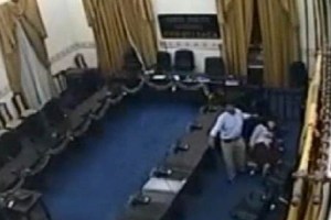 Capturan en video violación sexual dentro del Congreso boliviano