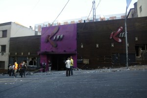 Embargan bienes de propietarios de discoteca en que murieron 231 personas en Brasil