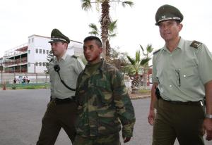 Detienen a tres militares bolivianos armados en territorio chileno (Fotos)