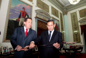 Toledo negó saber si Chávez le había enviado maletas con dinero a Humala