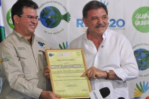Galardonado Miguel Cocchiola con el Premio Verde de Las Américas