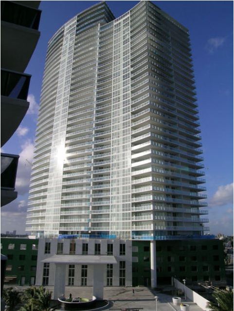 Venden el penthouse de este edificio en más de 20 millones de dólares