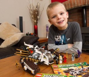 Niño le escribió a LEGO y obtiene una impresionante respuesta