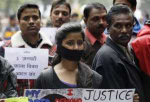 Empieza en India el juicio por la violación colectiva de una estudiante