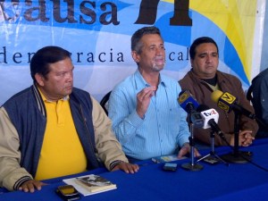 Causa R cree que se quiere legalizar mandato de Maduro “a los trancazos”