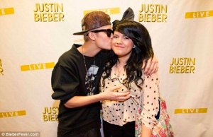 El mega agarrón que le dio Justin Bieber a una fan (Fotos + controla tus hormonas Bieber)