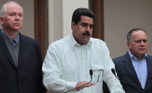 Maduro, Cabello y Ramírez verifican salud de Chávez en Cuba
