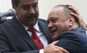 La oposición exige ya que Cabello sustituya a Chávez