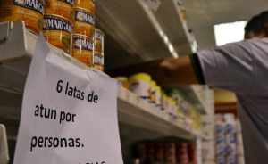 Hasta en 500 bolívares pueden vender una lata de atún