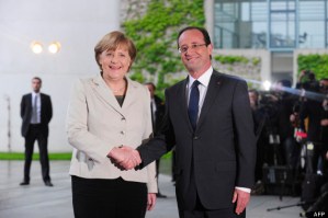 Merkel y Hollande celebran los 50 años de amistad franco-alemana