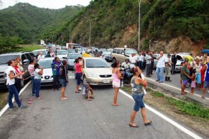 Protesta en la Panamericana genera retraso vehicular