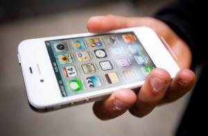 Brasil niega a Apple registro de marca iPhone en el país