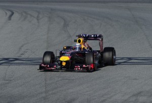 Vettel, el más rápido en la matinal