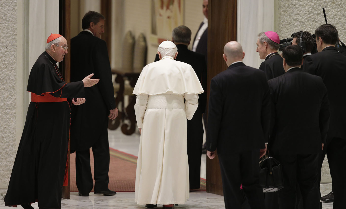 Benedicto XVI se despide de sus sacerdotes de Roma (Fotos)