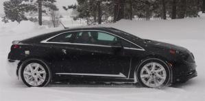 Cadillac presenta su carro a temperaturas bajo cero (Fotos)