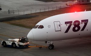 Las baterías vuelven a dar problemas a un Boeing 787 en Japón