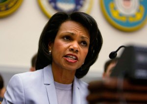 Condoleezza Rice integra comisión que analizará tema de inmigración en EEUU