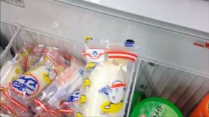 Es un condón y si lo abres sale “leche”, ¡pero es un helado! (Video+mal pensados)