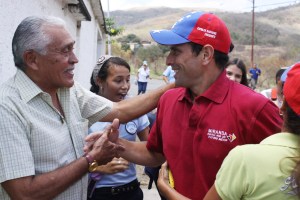 Capriles: Llevo dos vicepresidentes, al tercero lo veo más fácil