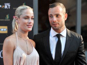 La novia de Pistorius fue baleada
