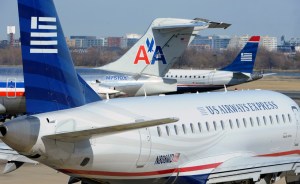 American Airlines y US Airways se fusionan y crean la mayor aerolínea
