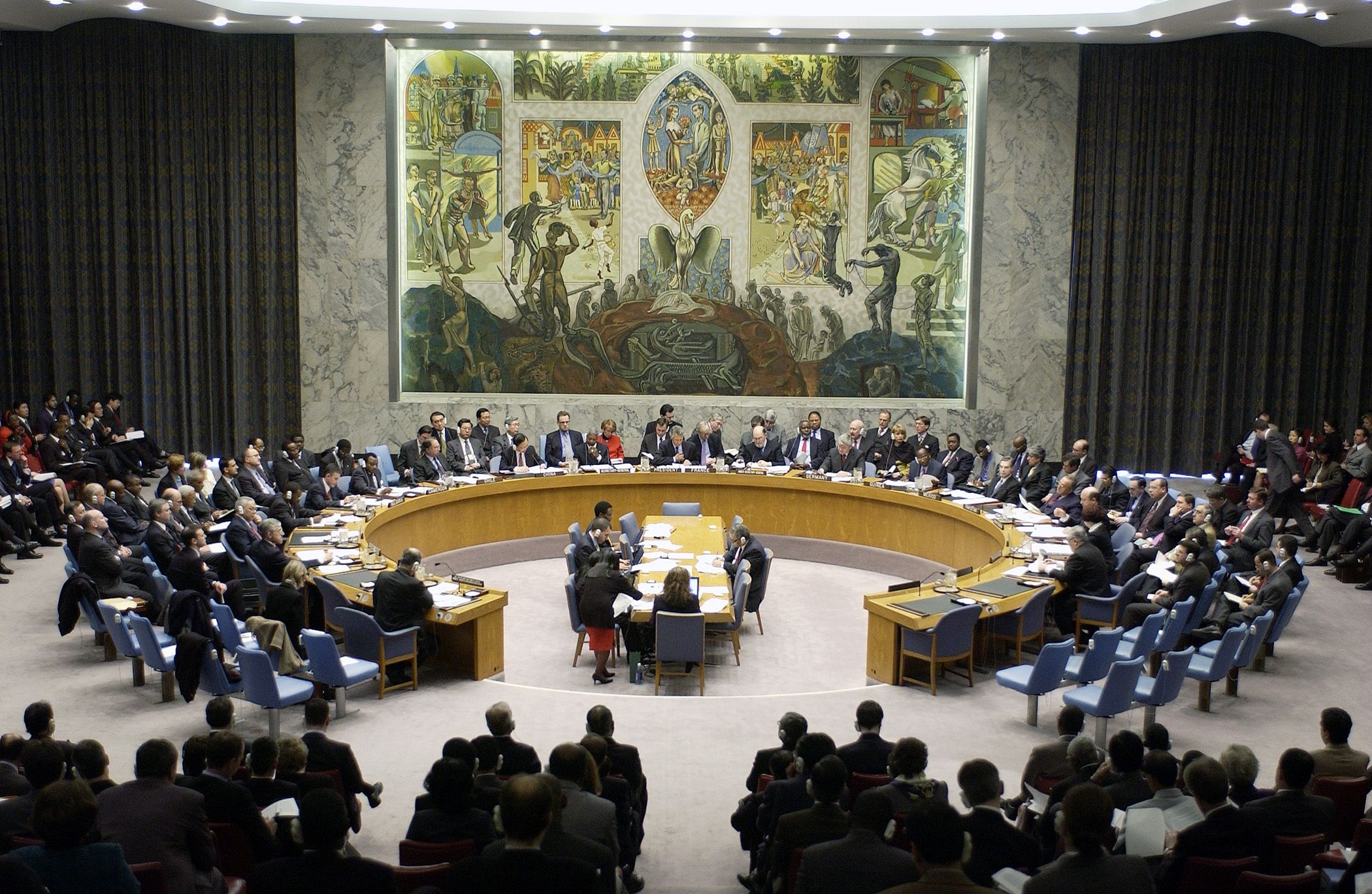 Заседание оон по украине. Совет безопасности ООН. Совбез ООН. Зал заседаний совета безопасности ООН. Совет безопасности ООН (сб).