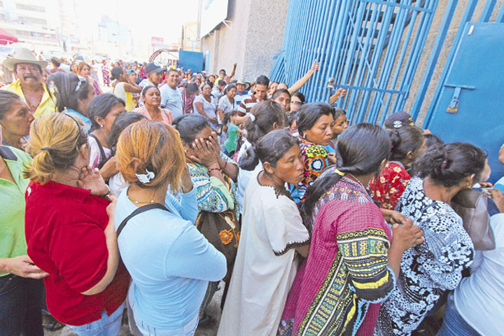 Investigan a bandas por contrabando de alimentos en Zulia