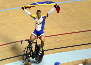 Hersony Canelón obtuvo el oro en el Panamericano de Ciclismo de pista