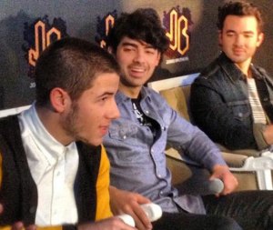 Jonas Brothers tocará suelo venezolano el 24 de febrero (Fotos)