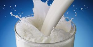 La leche alimenta y adelgaza