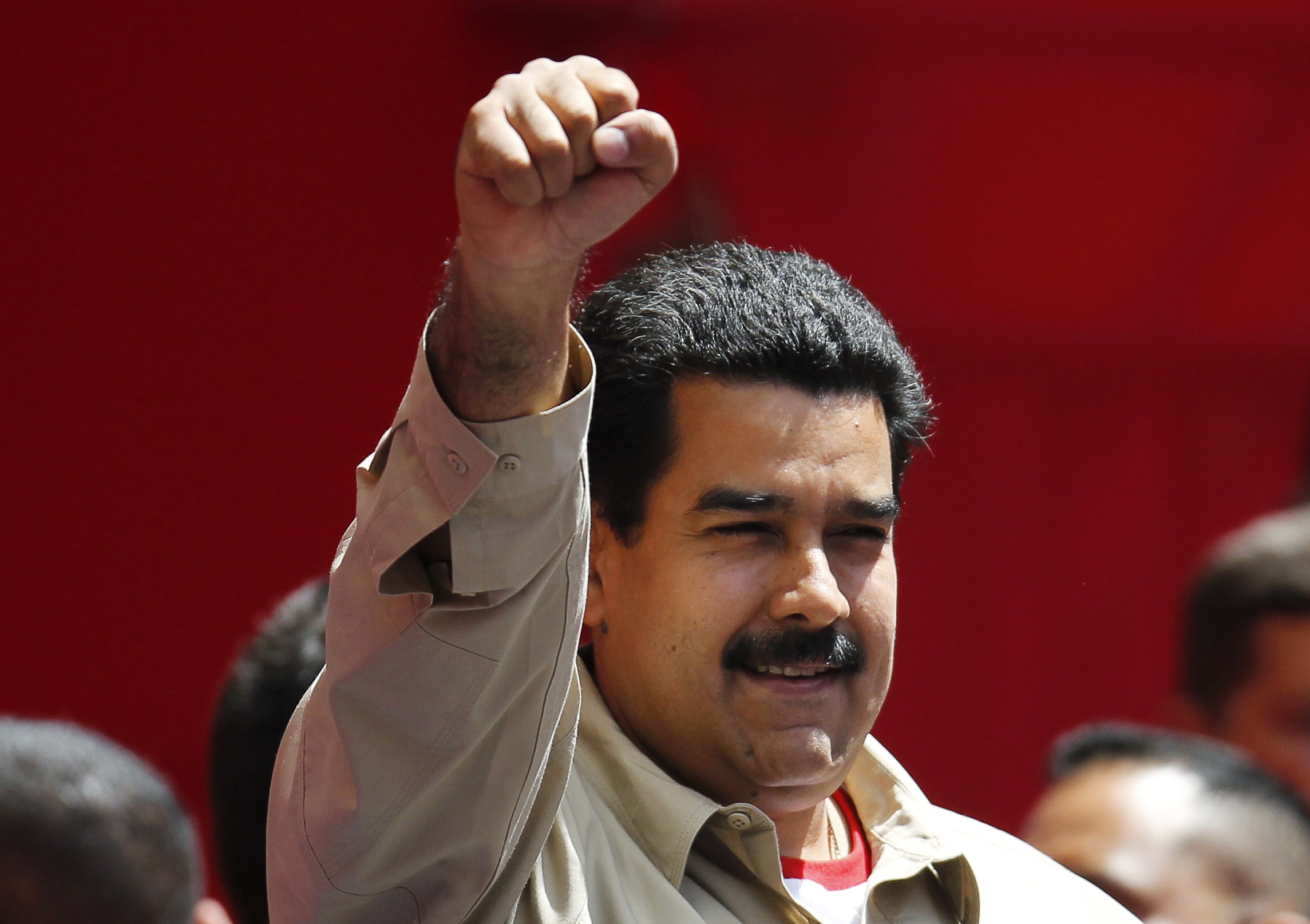 Maduro y Arreaza anuncian la puesta en marcha de la TV Digital Abierta