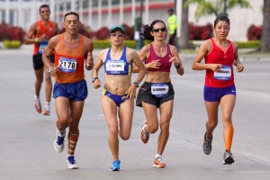 Venezolanos dominaron los 21 kilómetros en Maratón CAF 2013 (Fotos)