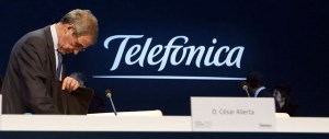 Ganancia de Telefónica cae por devaluación del bolívar