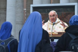 Jesuita raptado se reconcilió con papa Francisco