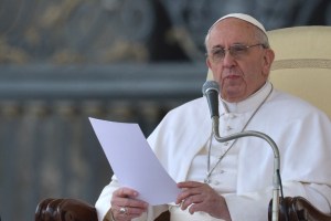 El Papa pide el cese de la violencia y los saqueos en República Centroafricana