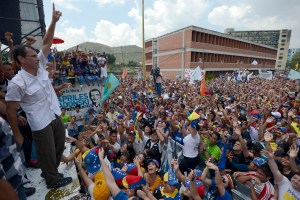 Capriles: El 14A vamos a enterrar el miedo para siempre