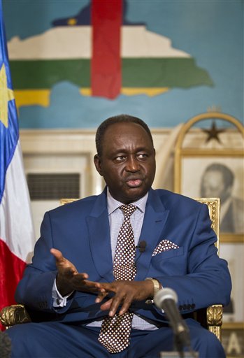 Huye el presidente de la República Centroafricana